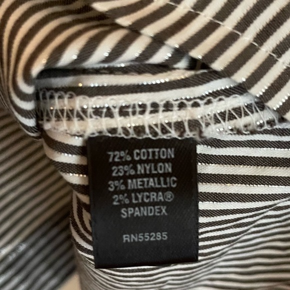 Express Striped Button-Up Top - Picture 6 of 6